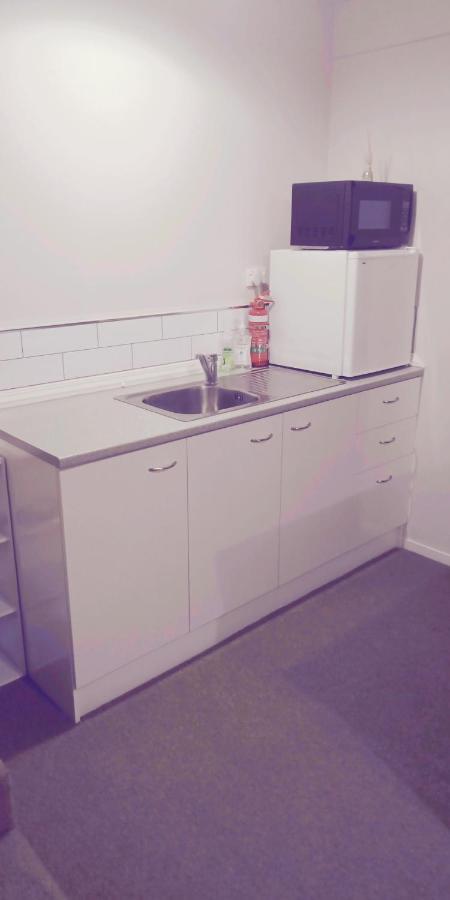 רוטורואה Modest Comfortable Relaxed Home Away From Home With Secure Bike Storage מראה חיצוני תמונה
